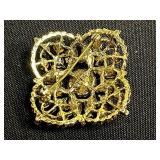 VTG Brooches Inc Weiss, Kramer & Trifari