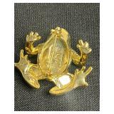 VTG Jewelry Lot: AAi Green Enamel Frog Pin, Gold Tone Bracelet w Cross Charms, Silver Tone Mustard Seed Bracelet, VTG Cat Pins - 1 with Moving Head