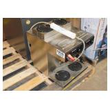 Bunn Commercial Coffee Maker with 3 Pots