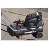 Husky 8 Gallon Horizontal Air Compressor
