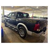 2016 Ram 1500 Laramie 4x4 Crew Cab Hemi V8