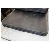 *2* Folding Tables