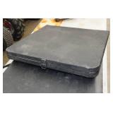 *2* Folding Tables