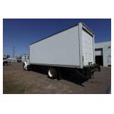 2000 International 4700 T444E 24