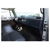 2000 International 4700 T444E 24