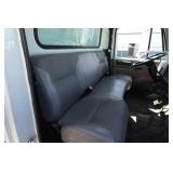 2000 International 4700 T444E 24