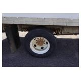 2000 International 4700 T444E 24