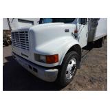 2000 International 4700 T444E 24
