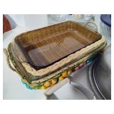 Vintage Pyrex, Rubbermaid, Serving Pieces & Pots