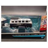 Maisto Design 1:64 Volkswagen Van 