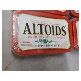4 Altoids Peppermint Mints...