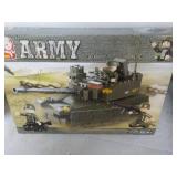 Stuban Army 224 pcs...