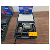 Bosch GLL55 Self Leveling Cross-Lin...