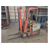 Pettibone Mercury Electric Forklift...