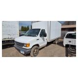 2007 Ford Econoline Box Truck - 14