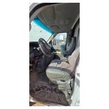 2007 Ford Econoline Box Truck - 14