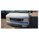 2007 Ford E-350 Box Truck - 15