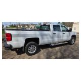 2015 Chevy 3500HD Crew Cab 4x4