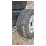 Set of 4 Ford Super Duty 18" Chrome Wheels & Tires – 8‑Lug