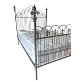 MB - Vintage French Provincial Style Iron Queen Bed
