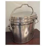 LL - GV Oval Lidded Ice Metal Bucket with Lid