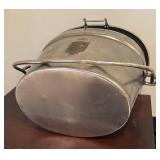 LL - GV Oval Lidded Ice Metal Bucket with Lid