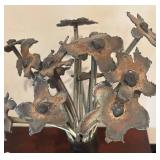 LL - Metal Flower Arrangement Sculpture