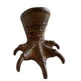 LLC - Claw Foot Metal Pot Stand - 16-inch Diameter - Holds 9-inch Pot
