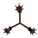 LLC - Claw Foot Metal Pot Stand - 16-inch Diameter - Holds 9-inch Pot