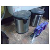 2 small trash cans. As shown. CASH ON SITE ONLY. PICKUP IS MONDAY MAY 4TH FROM 11 AM TO 4 PM. REGARDLESS WHAT THE SCHEDULE STATES.