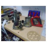 Craftsman router bases. As shown. CASH ON SITE ONLY. PICKUP IS MONDAY MAY 4TH FROM 11 AM TO 4 PM. REGARDLESS WHAT THE SCHEDULE STATES.