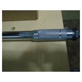 Torque wrench & assorted tools. As shown. CASH ON SITE ONLY. PICKUP IS MONDAY MAY 4TH FROM 11 AM TO 4 PM. REGARDLESS WHAT THE SCHEDULE STATES.
