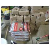5 bags paner base & approx 70 pavers. As shown. CASH ON SITE ONLY. PICKUP IS MONDAY MAY 4TH FROM 11 AM TO 4 PM. REGARDLESS WHAT THE SCHEDULE STATES.