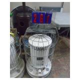 Heater. As shown. CASH ON SITE ONLY. PICKUP IS MONDAY MAY 4TH FROM 11 AM TO 4 PM. REGARDLESS WHAT THE SCHEDULE STATES.