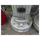 Heater. As shown. CASH ON SITE ONLY. PICKUP IS MONDAY MAY 4TH FROM 11 AM TO 4 PM. REGARDLESS WHAT THE SCHEDULE STATES.