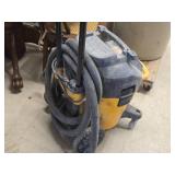 DeWalt® 10-Gallon Dust Extraction Vacuum DWV012