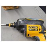 DeWalt® 20V Drywall Screw Gun DCF620 with Collated Attachment DCF6201