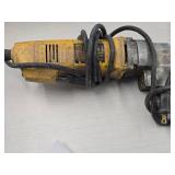 DeWalt® 16 Gauge Nibbler DW897