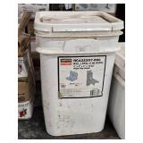 Lot of (1 Bucket / ~90) Simpson Strong Tie 12-GA Rigid Angle Clips RCA223/97-R90 2" x 2" x 3"