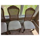 Scalloped Edge Provincial Kitchenet Table (Four Chairs & Additional Leaf)