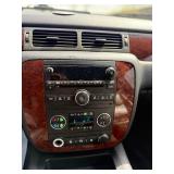 2011 CHEVROLET SUBURBAN LT *4x4* (NO RESERVE)