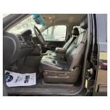 2011 CHEVROLET SUBURBAN LT *4x4* (NO RESERVE)