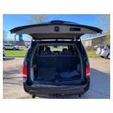 2011 HONDA PILOT EX-L *2 Owner* (NO RESERVE)