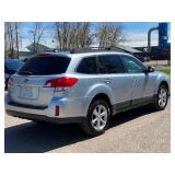 2013 SUBARU OUTBACK 2.5I LIMITED *All Wheel Drive* (NO RESERVE)