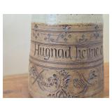 Handmade Stoneware Hugnad heiine er dagley gjestebod Lidded Jar (Signed) (1997) (Norway)