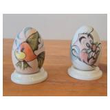 Lot of (2) 4" Disney theme Hand-painted Ceramic Collectible Eggs