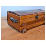 Vintage Pilgrim Village theme Carved Wooden Trinket / Jewelry Box with Latch Closure 11" x 6" x 4"