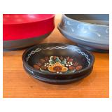 Lot of (3) Vintage Hand painted Wooden Bowls / Norwegian Rosemaling Folk Art style / 8-1/2"Dx2-1/2", 8-1/4"x2-3/4", 4-1/2"x1-1/4"