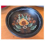 Lot of (3) Vintage Hand painted Wooden Bowls / Norwegian Rosemaling Folk Art style / 8-1/2"Dx2-1/2", 8-1/4"x2-3/4", 4-1/2"x1-1/4"