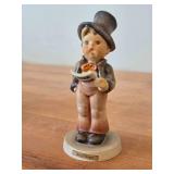Vintage 5" Goebel Hummel Street Singer Figurine #131 Hand painted in Germany